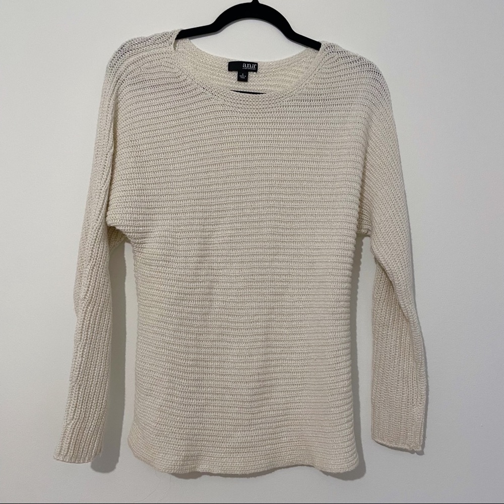 a.n.a Cream w/ Sparkle Sweater Size Small